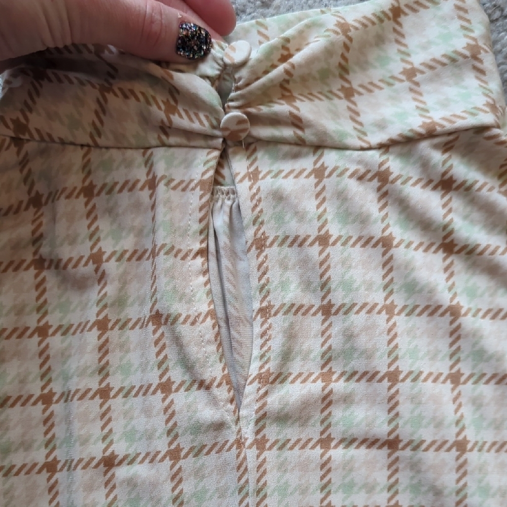Ann Taylor Cream and Brown Checkered Blouse - Picture 3 of 5